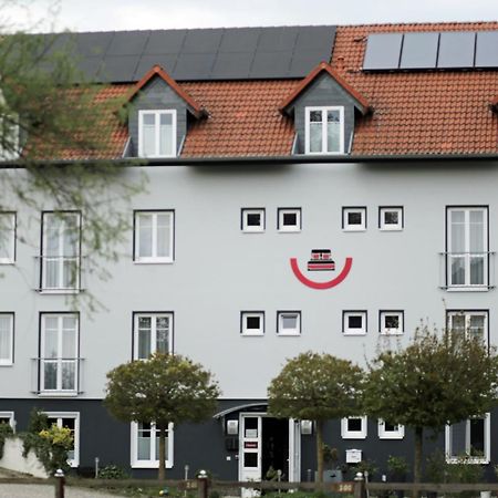 Hotel Zur Sonne Waren  Eksteriør billede