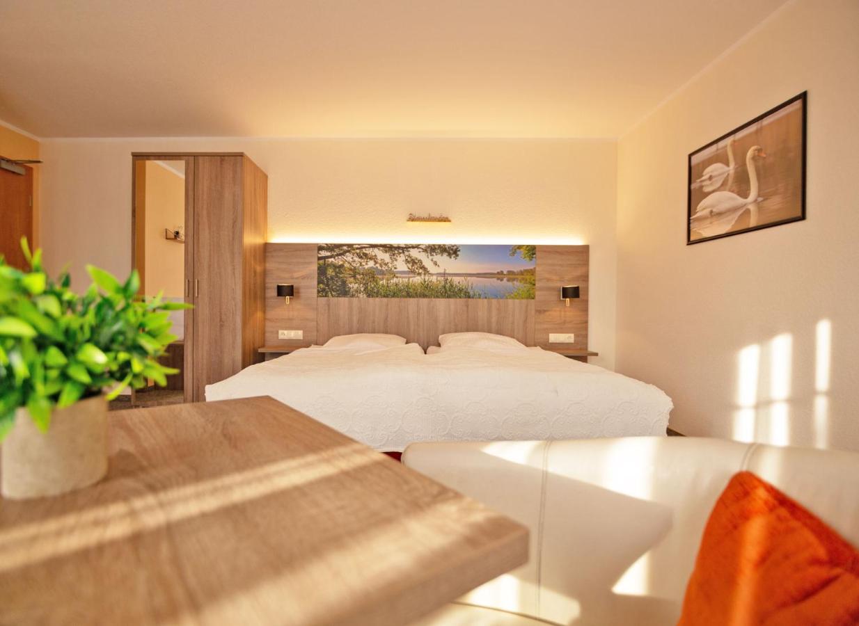 Hotel Zur Sonne Waren  Eksteriør billede
